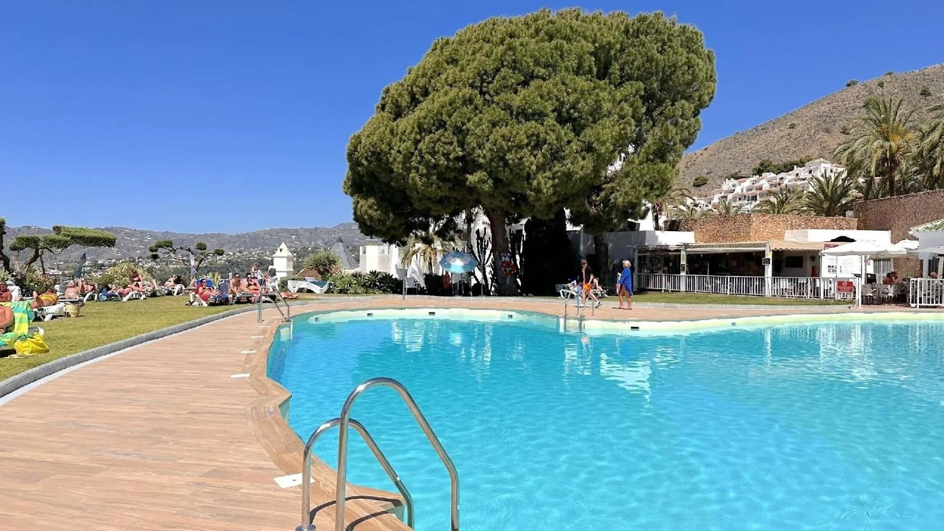Apartment Ferienwohnung Fuer 4 Personen Ca 40 Qm In Nerja, Andalusien Costa Del Sol Spain